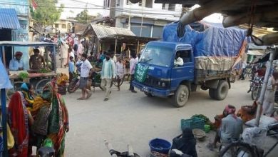 Photo of सिम्रौनगढको ब्यापारमा चैतर्फी घेरा बन्दी पसल बन्द गर्ने अवस्था