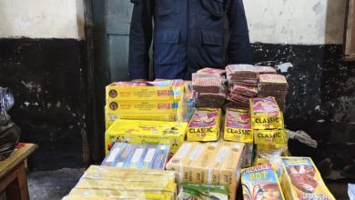 Photo of बारामा ५१ हजार रुपैयाँ बराबरका पटाका प्रहरीले नियन्त्रणमा लिए