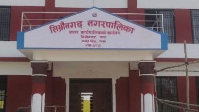 Photo of सिम्रौनगढ बैल बजारमा बनेका घर–टहरा हटाउन ३५ दिने सूचना, नहटाए डोजर प्रयोग गरिने